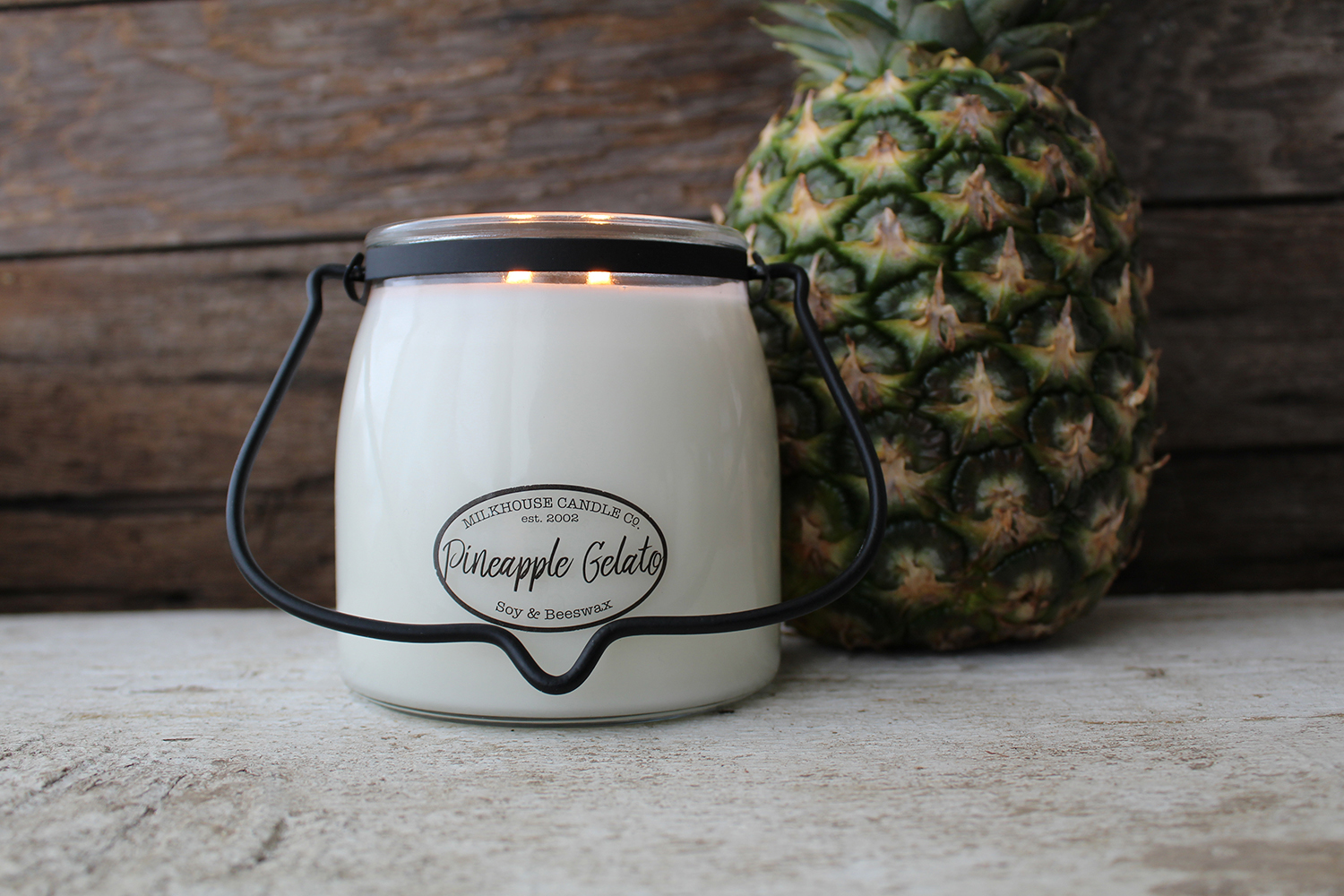 MILKHOUSE CANDLE Lumanare parfumata Ananas Gelato BORCAL DE UT 2 fitil (454 g)