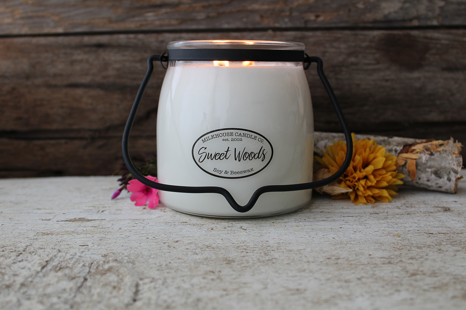 MILKHOUSE CANDLE Lumanare parfumata Sweet Woods BORCAL DE UT 2 fitil (454 g)