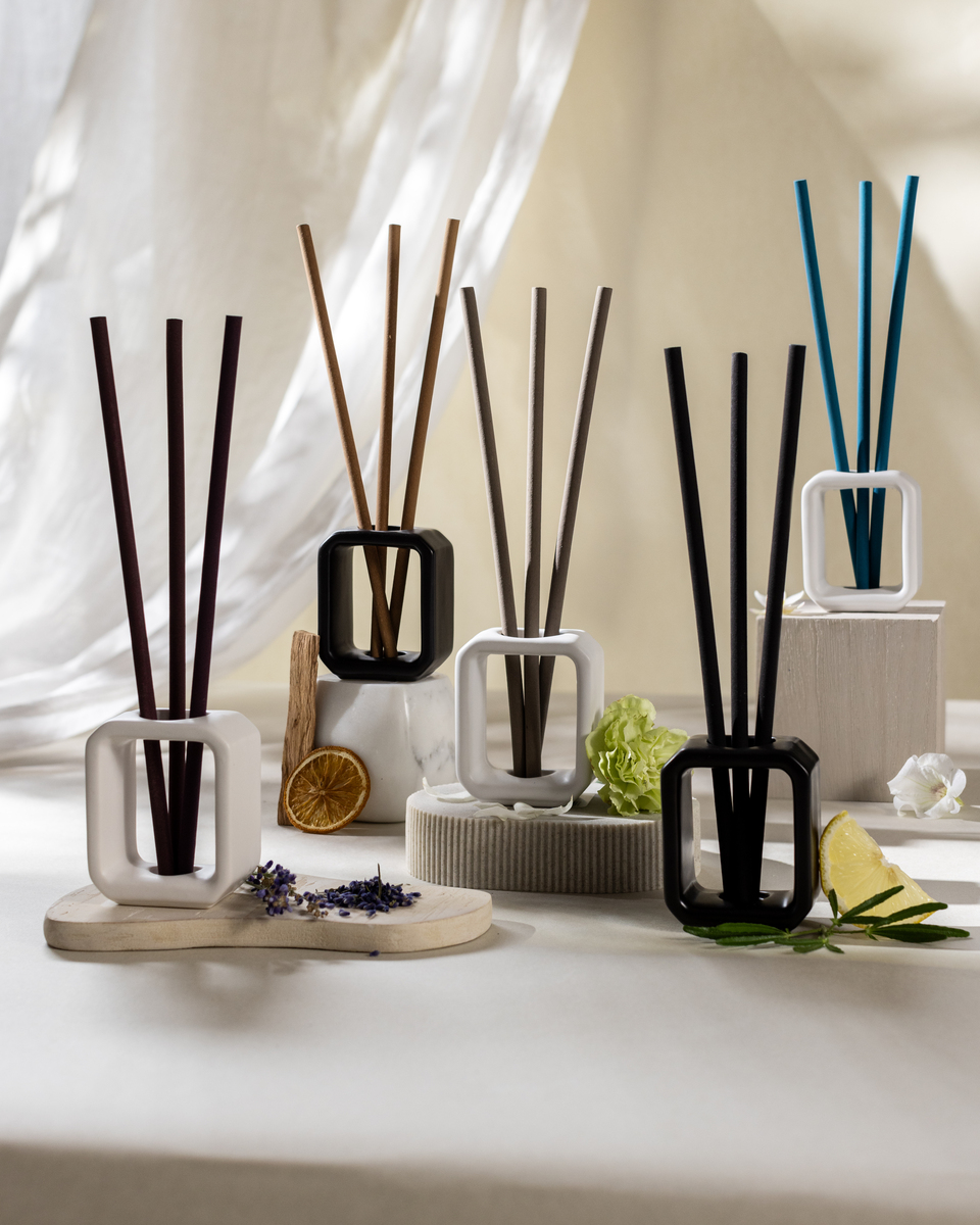 Bețișoare de tămâie de schimb ipuro Essentials Black Bamboo